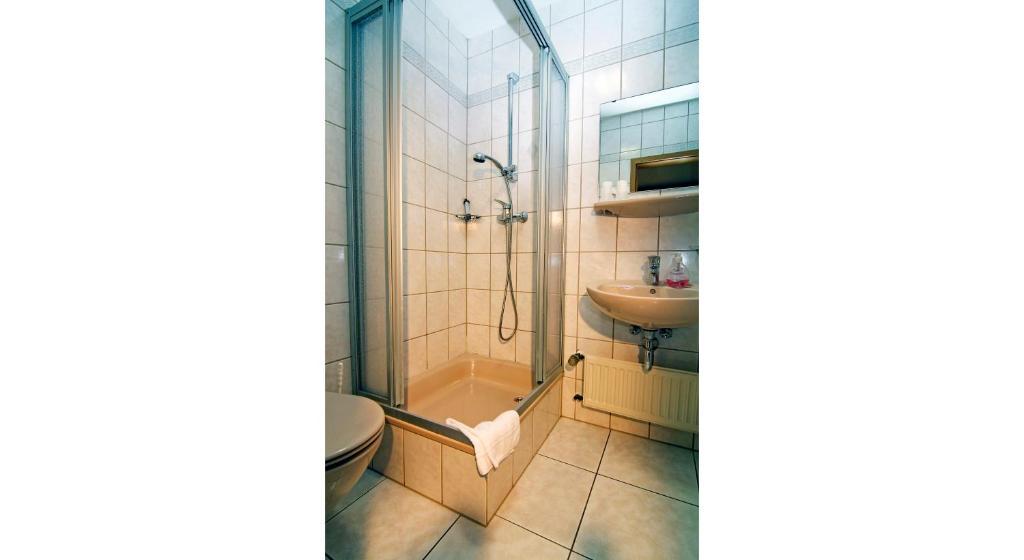 Zewener Hof - Garni Hotel Trier Room photo